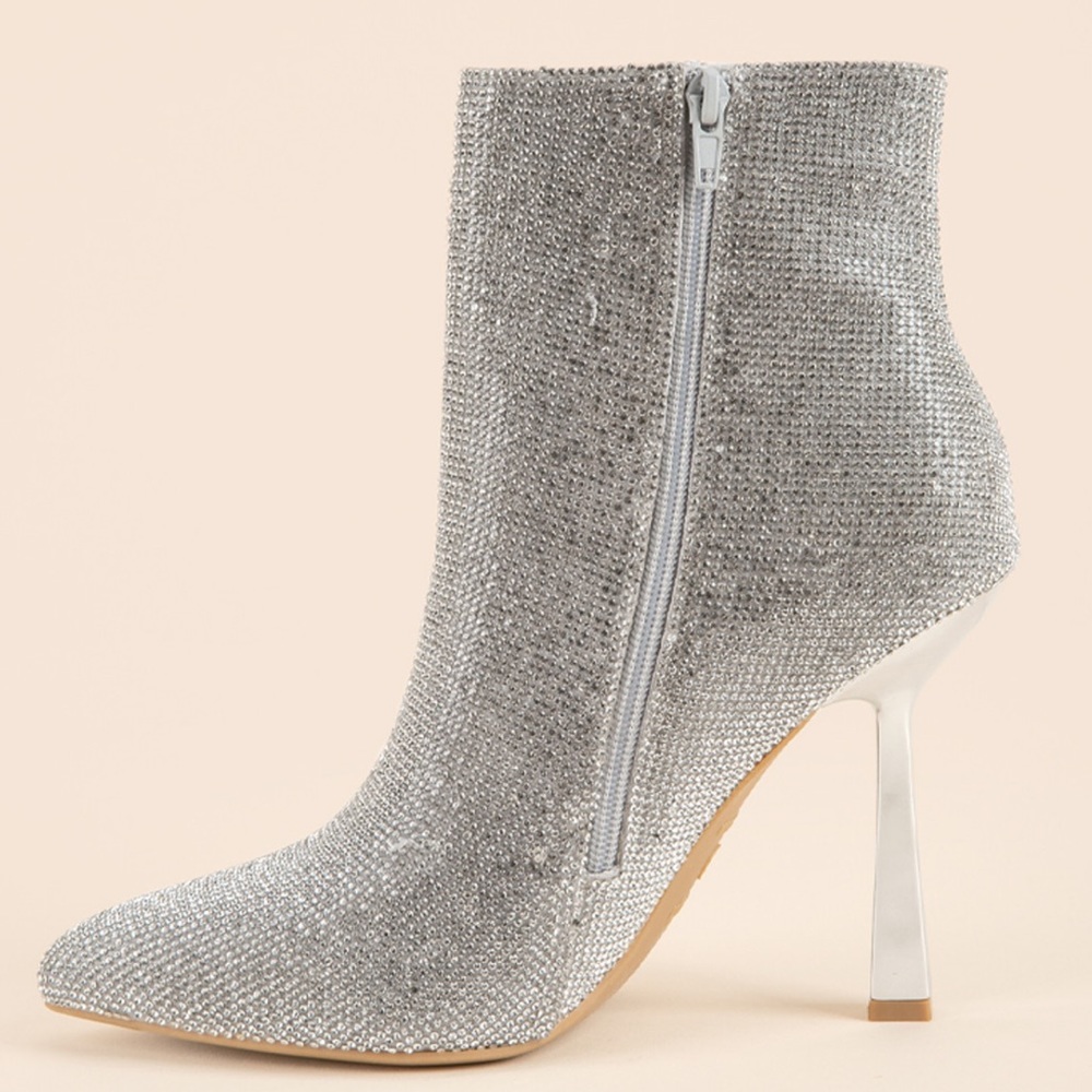 ✨🪩New Steve Madden Rhinestone Stiletto Booties✨🪩 - Picture 6 of 10
